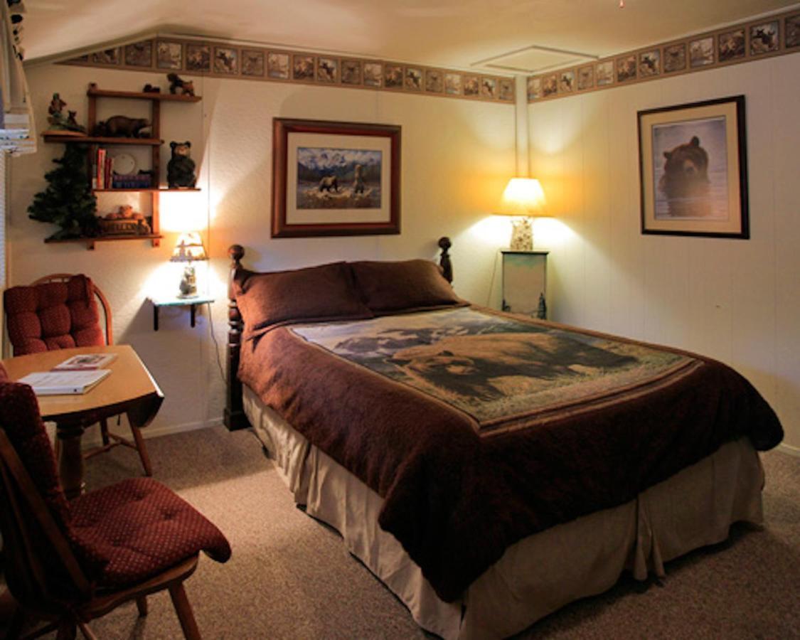 Silver Pines Lodge Idyllwild Exterior photo