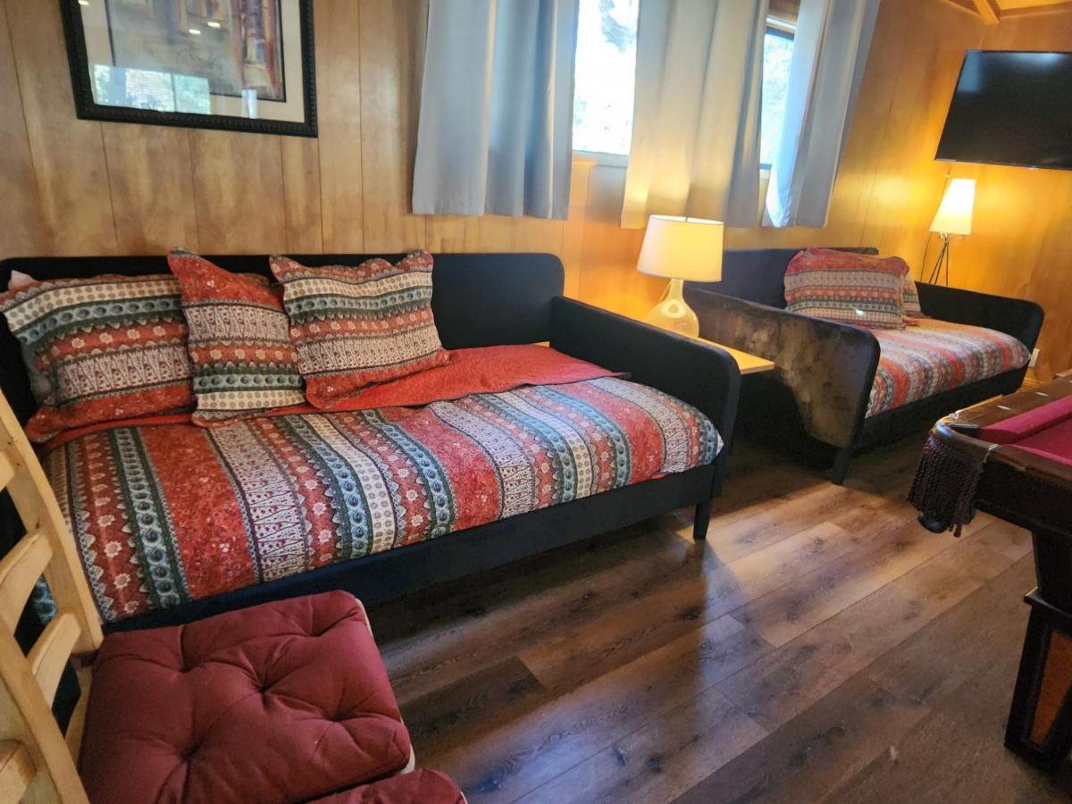 Silver Pines Lodge Idyllwild Exterior photo